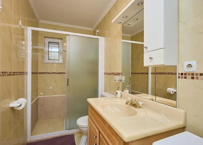 Ammor With Free Parking Apartment Dubrovnik